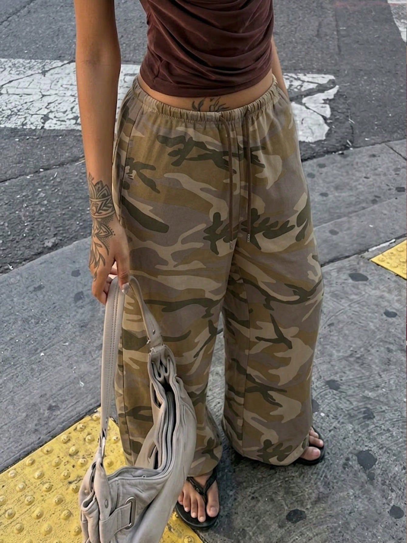 Coffee wide-leg drawstring pants