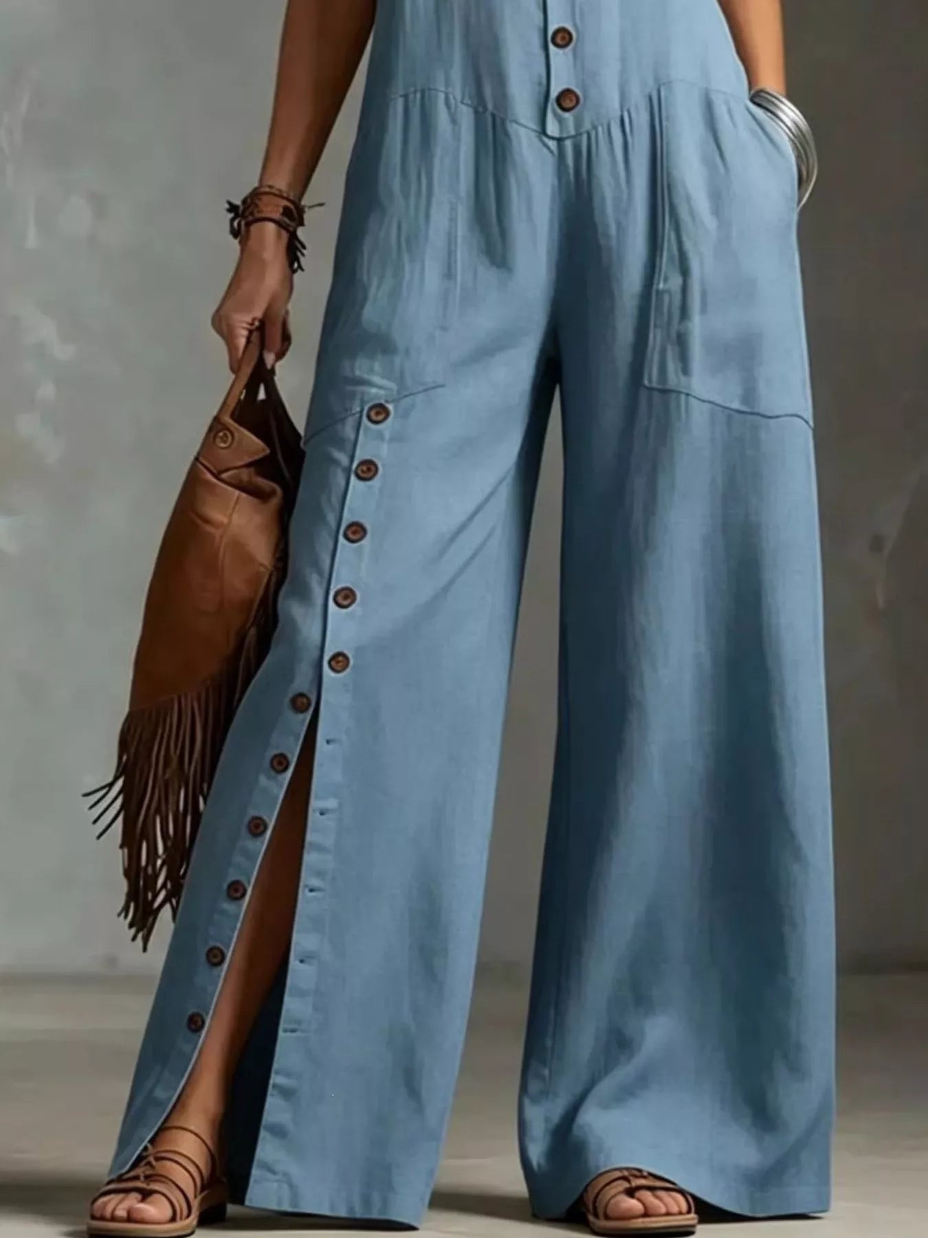 Sleeveless wide-leg jumpsuit - detail view