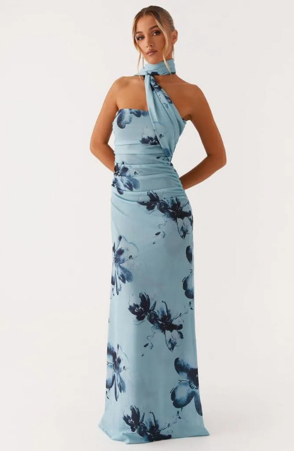 Floral print sleeveless bodycon midi dress side view