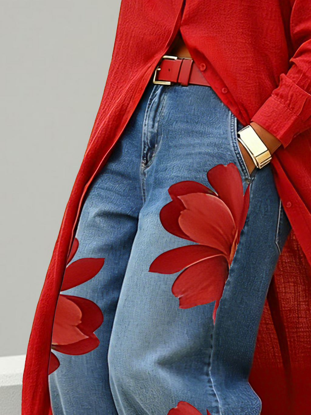 Floral-print wide-leg jeans detail