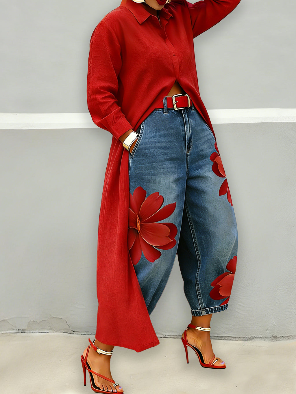 Floral-print wide-leg jeans detail