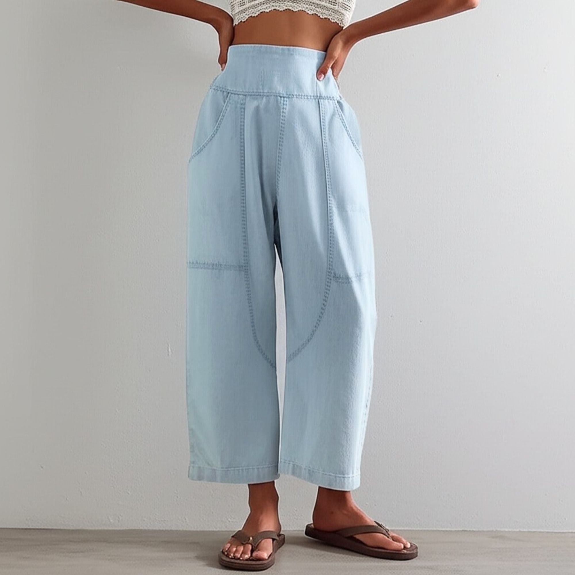 Wide-leg flowy pants