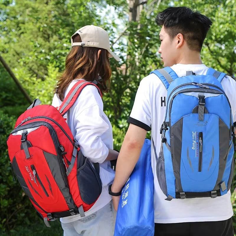 AdventurePro | Travel Backpack with 40L Waterproof Capacity | Ergonomic Design for Comfortable Outdoor Adventures