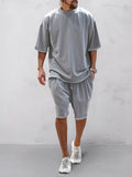 Casual Comfort | Loose Fit Sports Set with Moisture Wicking | Versatile Outfit for Active Women