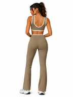 Seamless yoga activewear set on model