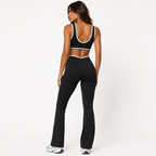 Seamless yoga activewear set detail