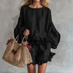 Chic Casual | Plus Size Women's Outfit with Lantern Sleeves & Shorts | Relaxed Fit for Everyday Comfort