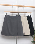 Chic Collection | Black Mini Skirt with Tailored Design & Side Slit | Versatile Style for Office and Evening
