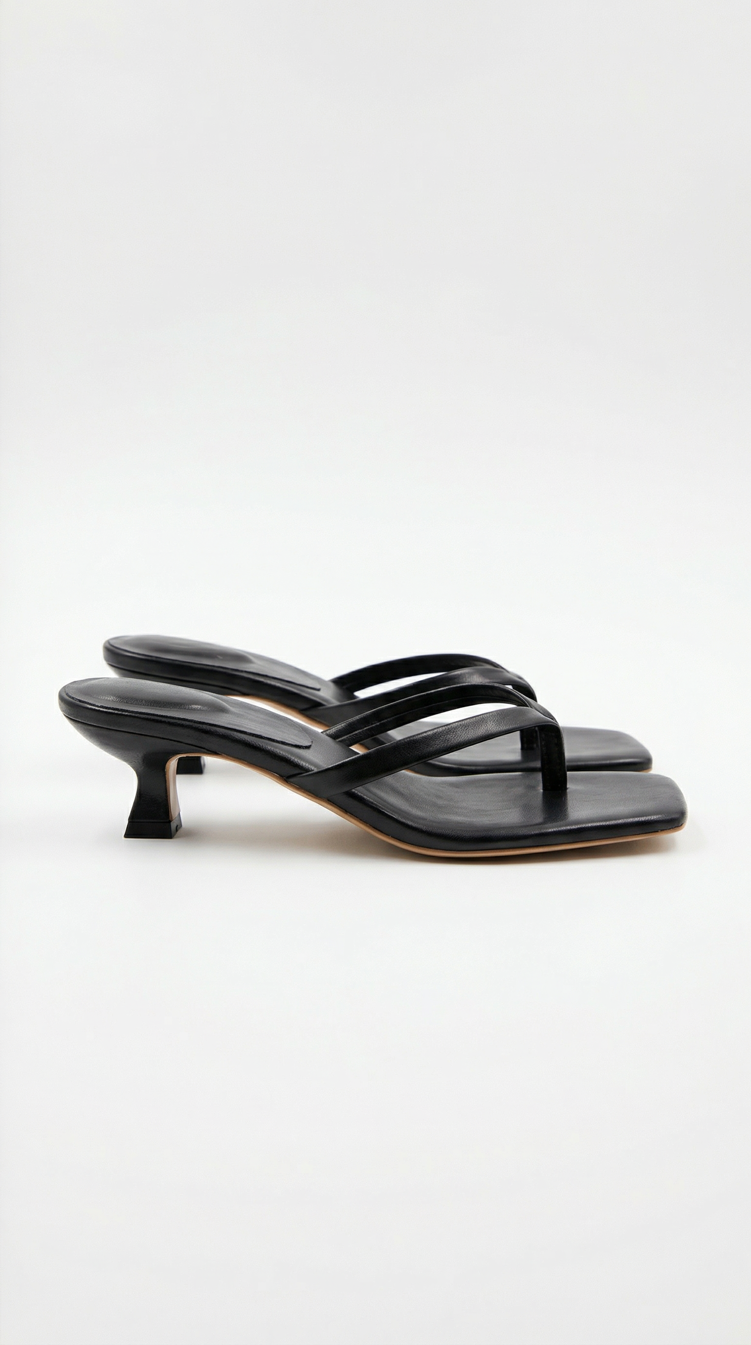 Chic Collection | Black Thong Sandals for Women with Kitten Heel | Comfortable Minimalist Design for Effortless Style