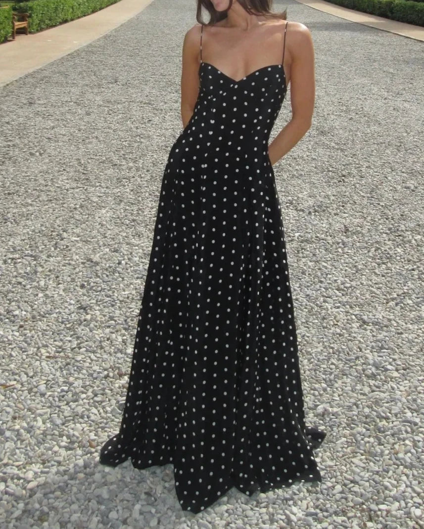 Maxi Dress for Women with V-Neckline & Backless Design – Trendy...