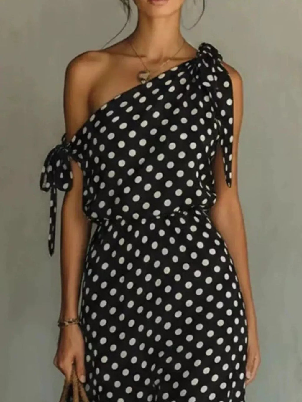 Chic Collection | Women's Maxi Dress with One-Shoulder Design | Versatile Summer Dress for Effortless Style