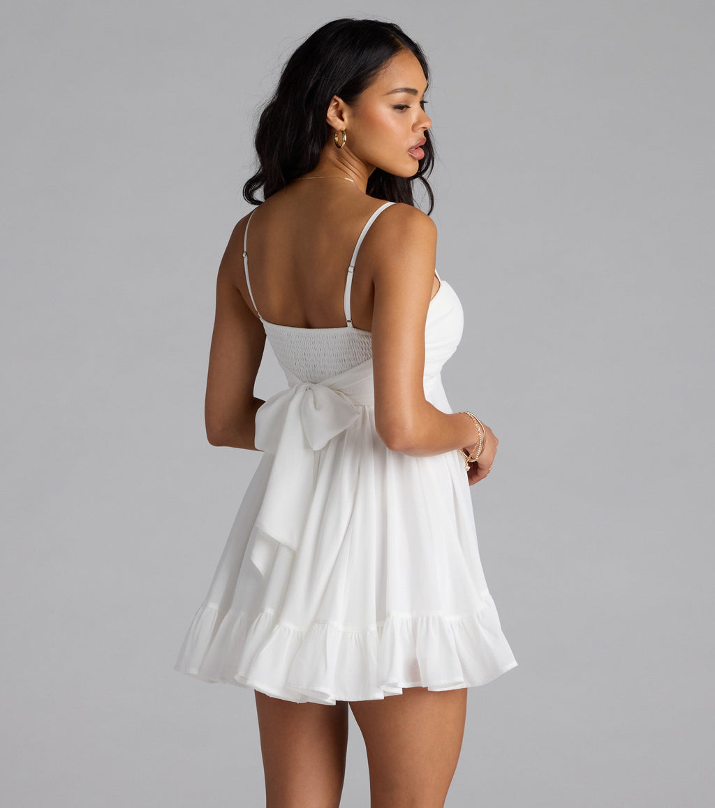 Chiffon Babydoll Dress | Sweetheart Neckline with Tie-Back Detail | Elegant Mini Dress for Effortless Style