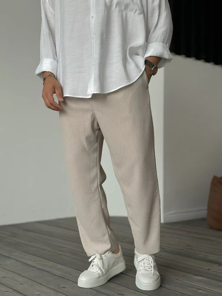 Men's Trousers with Tailored Fit & Premium Fabric – Versatile Style