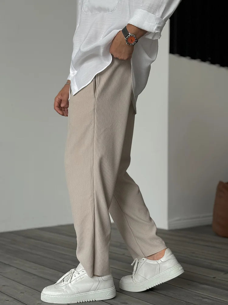 Men's Trousers with Tailored Fit & Premium Fabric – Versatile Style