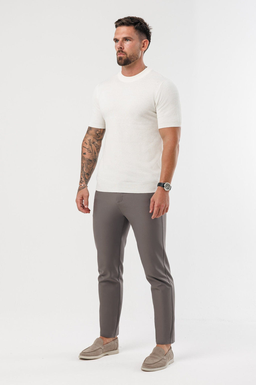Coast Collection | Cashmere T-Shirt with Lightweight Comfort | Stylish Layering Essential for Year-Round Wear