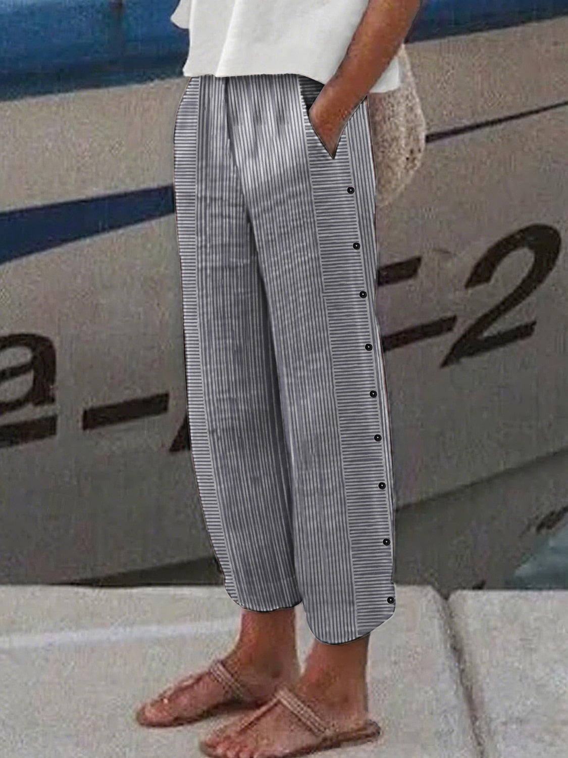 Cotton Blend Capri Pants for Women with Elastic Waistband | Lightweight Comfort for Everyday Wear