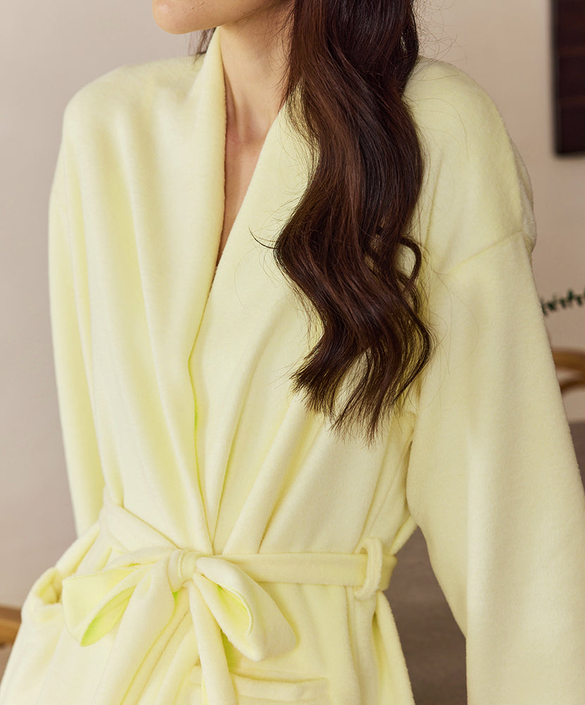 Cozy Knit Fleece Robe – Soft and Warm Dressing Gown with Two...