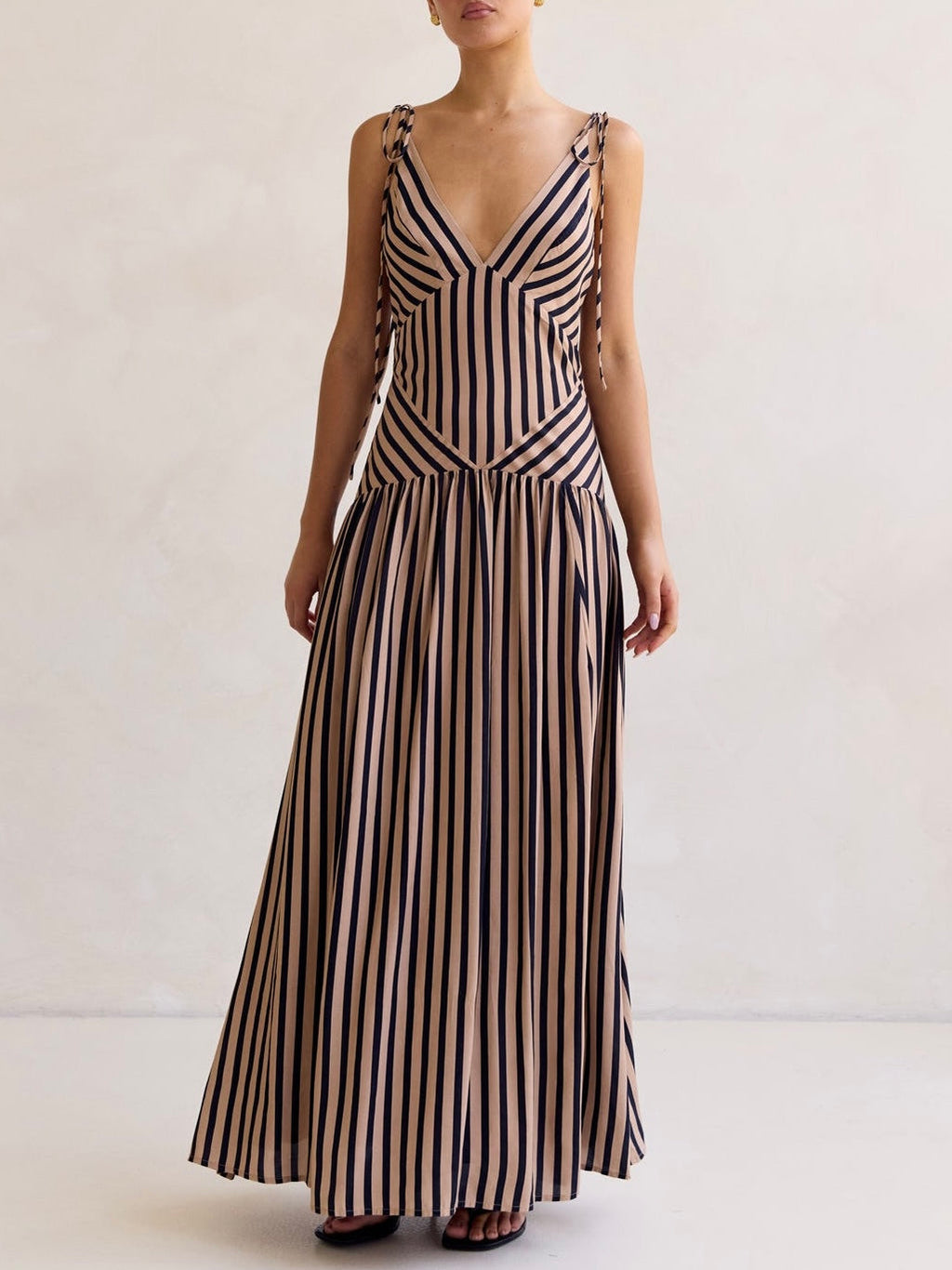 Elce Collection | Maxi Dress for Women with Soft V Neckline & Adjustable Ties | Flowy Skirt for Effortless Elegance