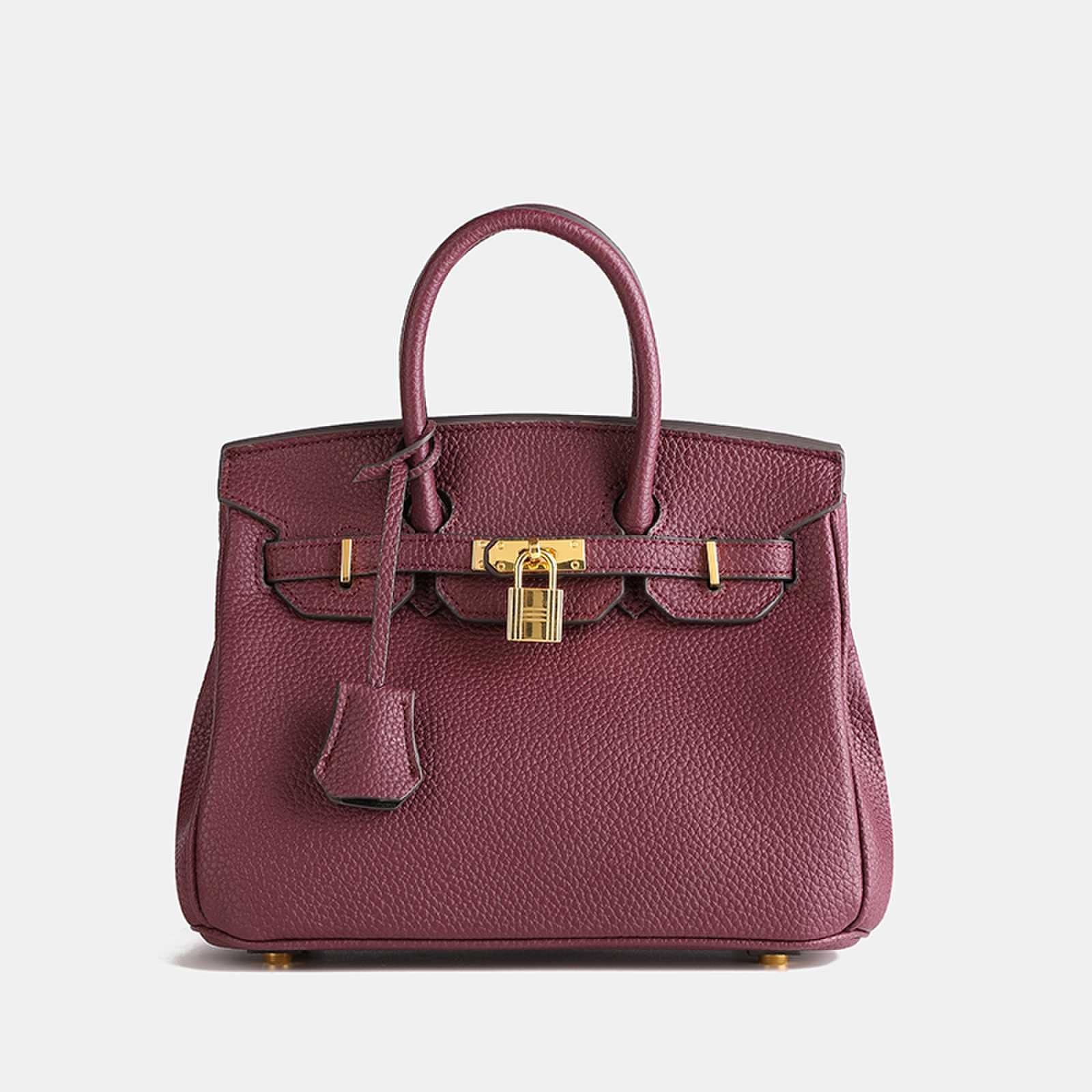 ElegantStyle | Women's Handbag with Textured Design & Secure Closure | Stylish Accessory for Everyday Use