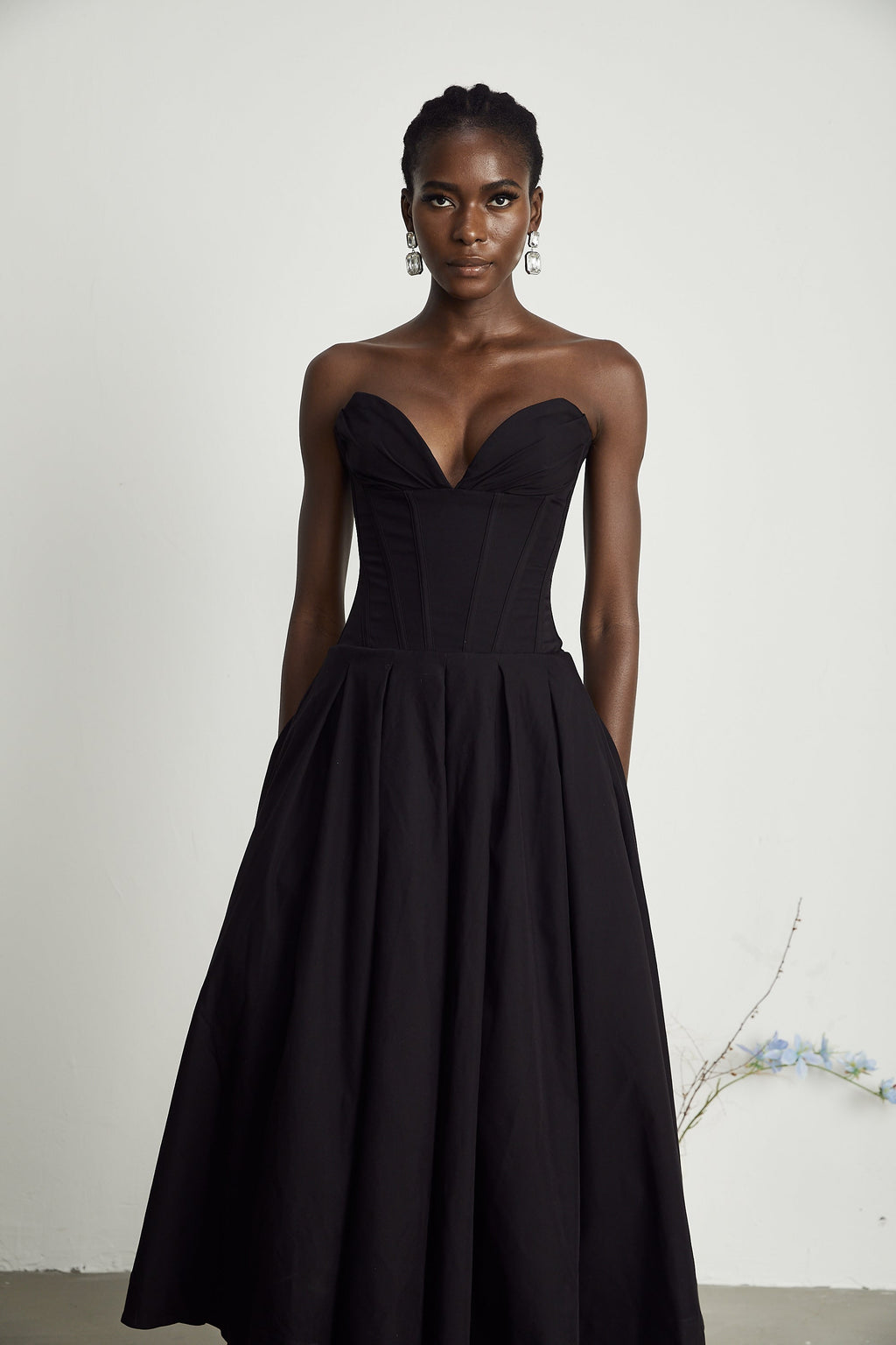 Elegant Black Dress – Off-Shoulder Midi Dress with Pleated...