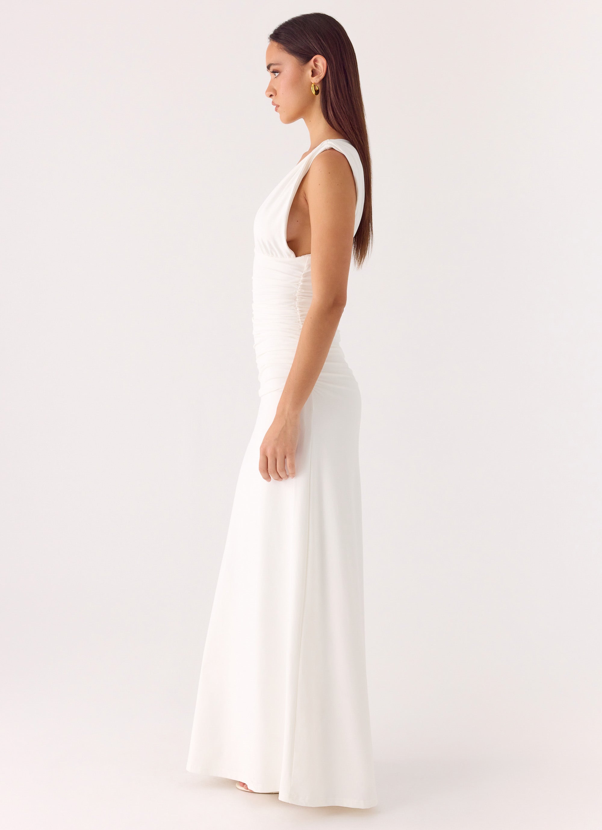 Elegant Collection | White Maxi Dress with Deep Plunge Neckline | Body-Hugging Silhouette for Effortless Elegance