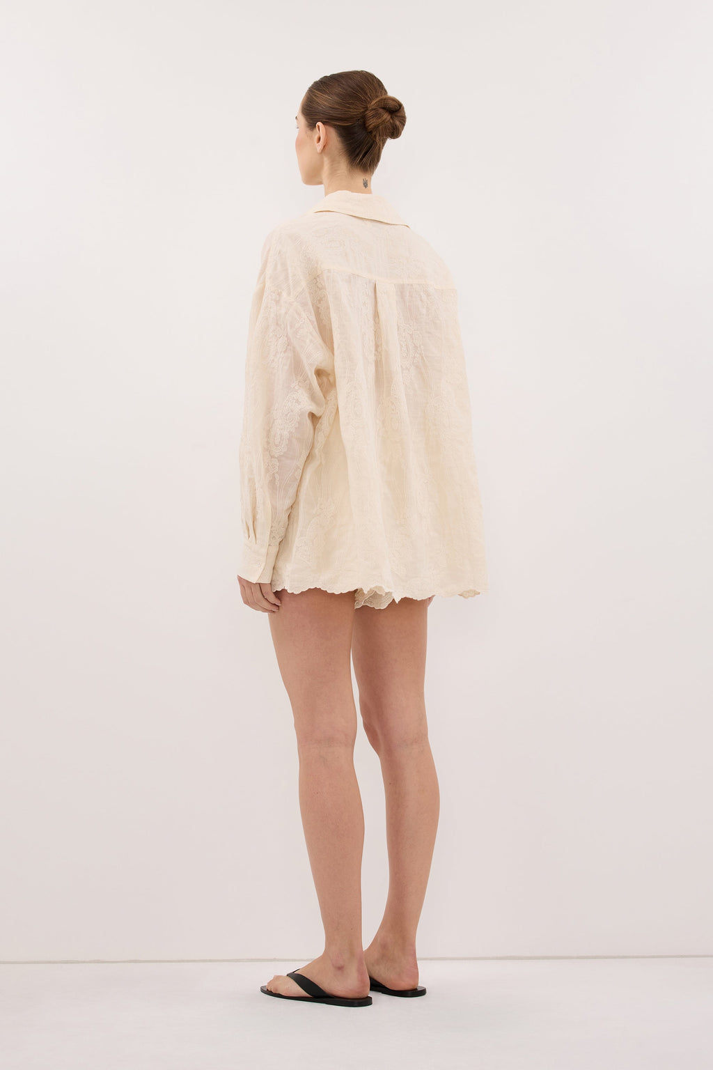 Elegant Collection | Women's Shirt with Embroidered Design | Relaxed Fit for Everyday Comfort