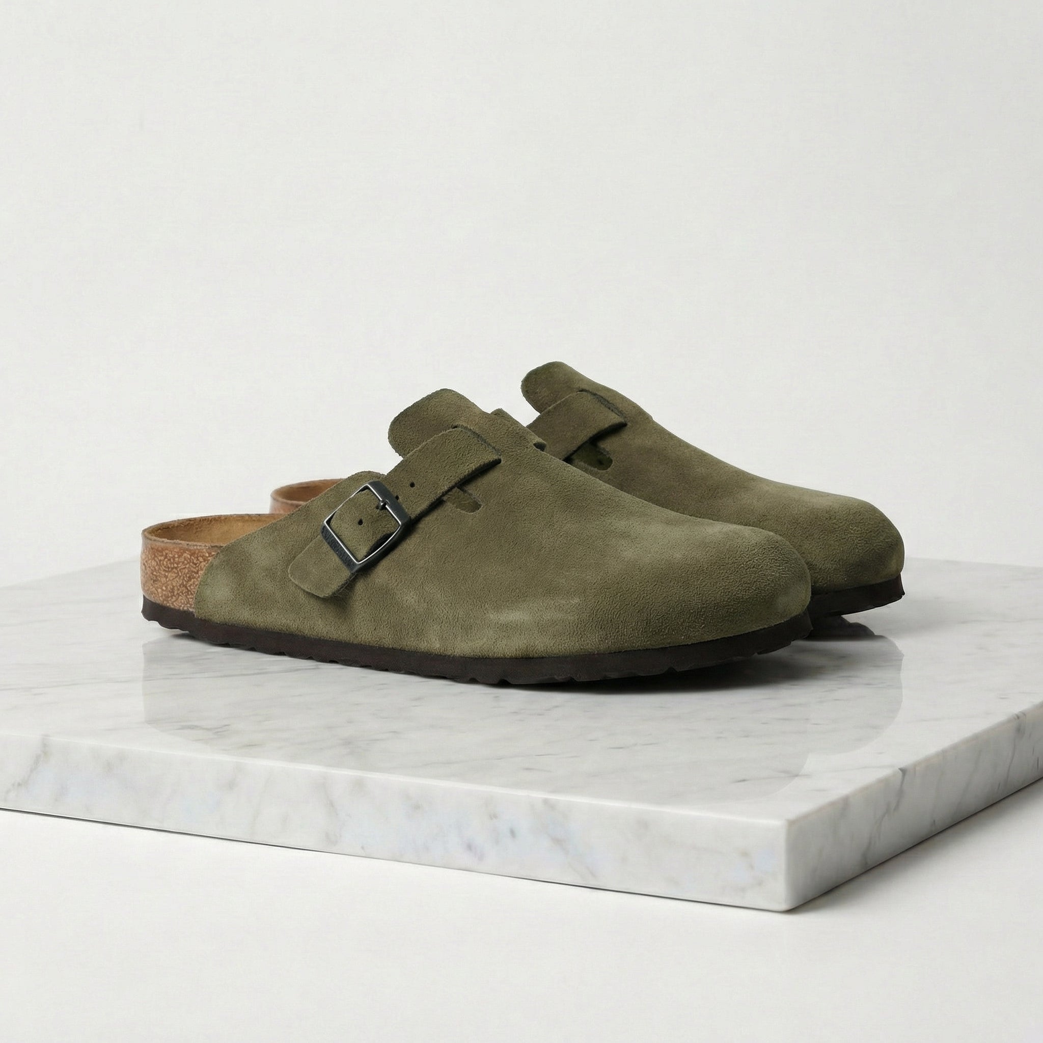 Elegant Comfort | Men's Clogs with Soft Suede Leather & All-Leather Insole | Stylish Loafers for Everyday Comfort
