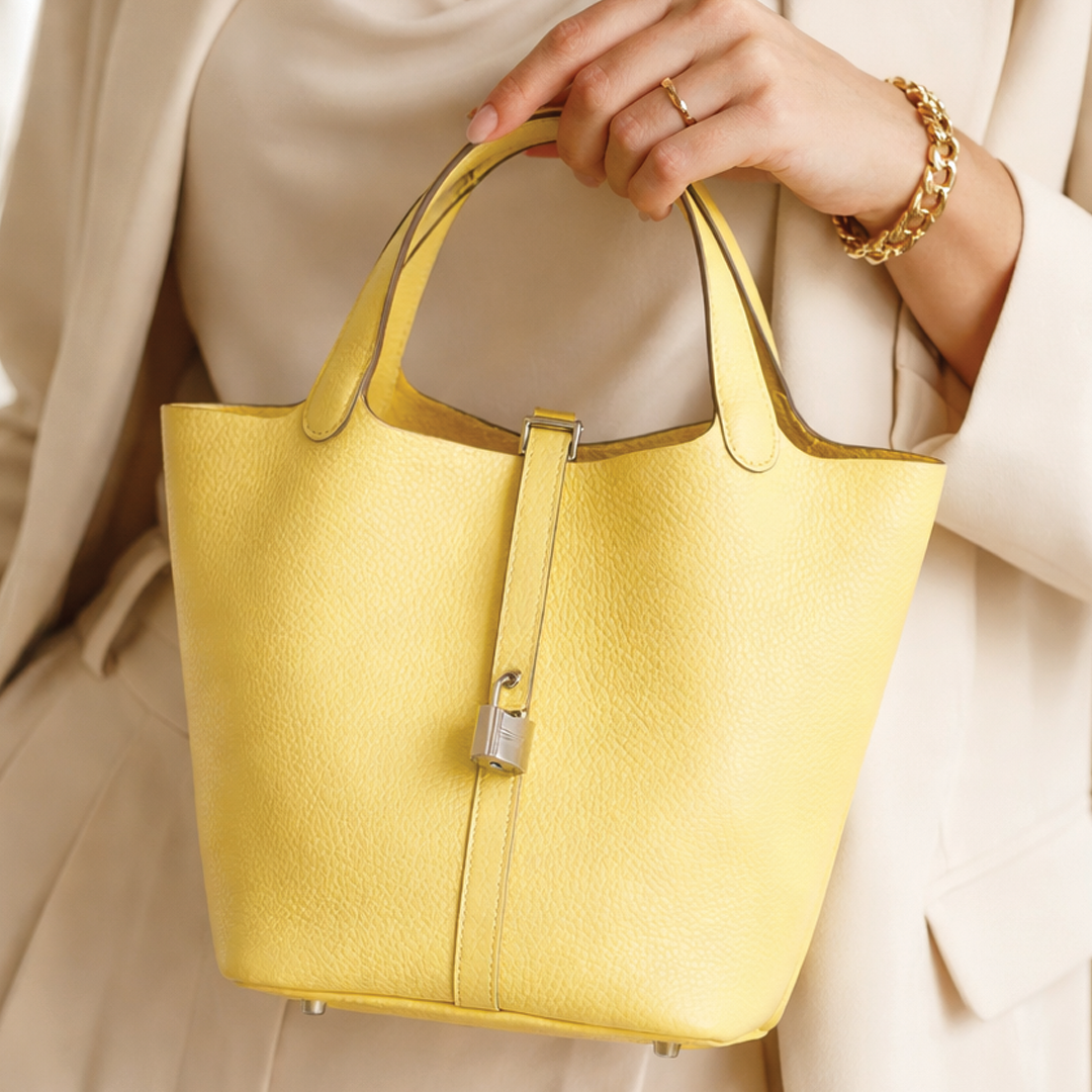 Elegant Faux Leather Tote Bag with Structured Design | Versatile Accessory for Everyday Style
