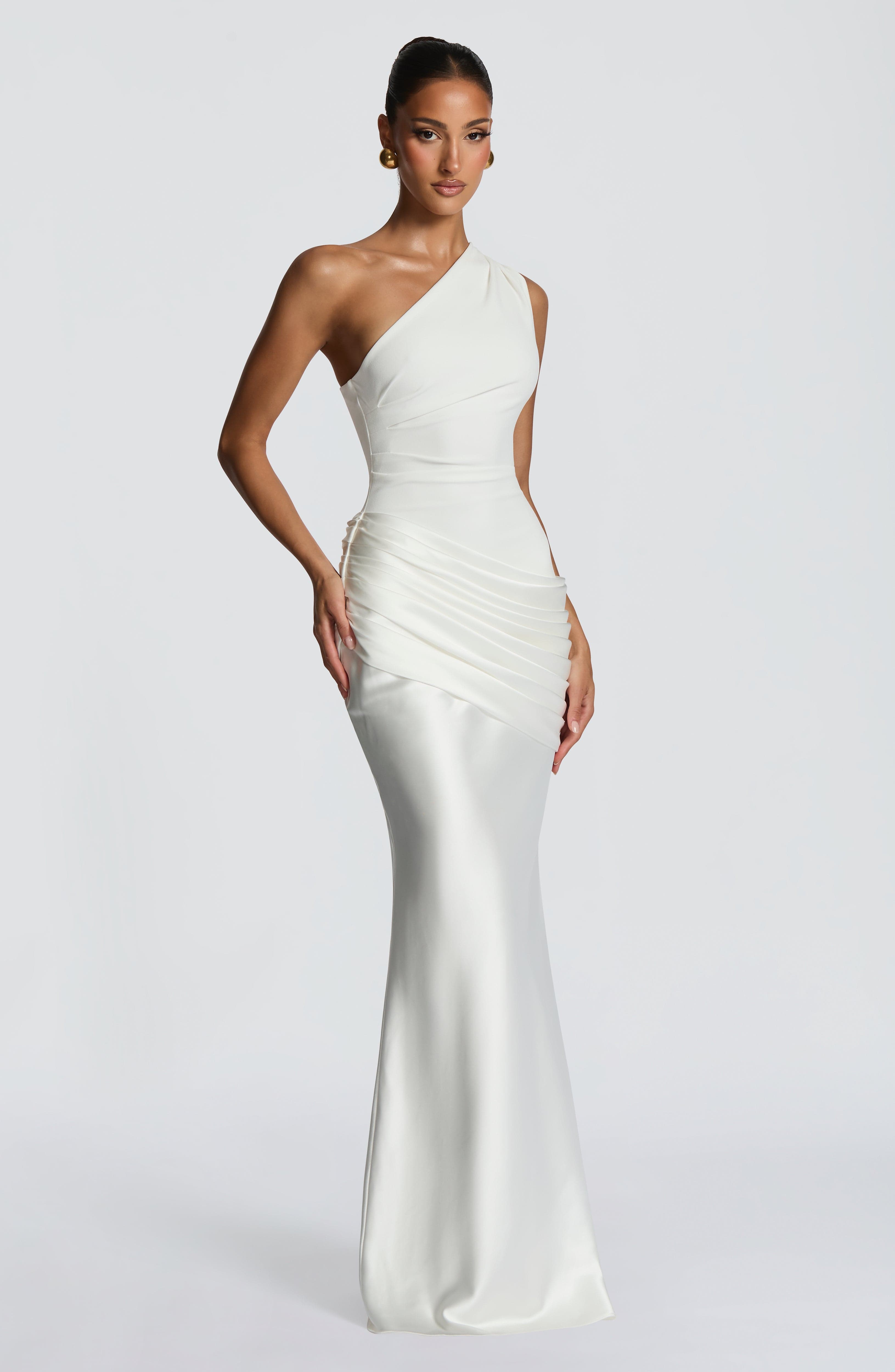 Elegant Maxi Dress | One-Shoulder Long Dress with Asymmetric Pleating | Floor-Length Evening Gown for Formal Occasions