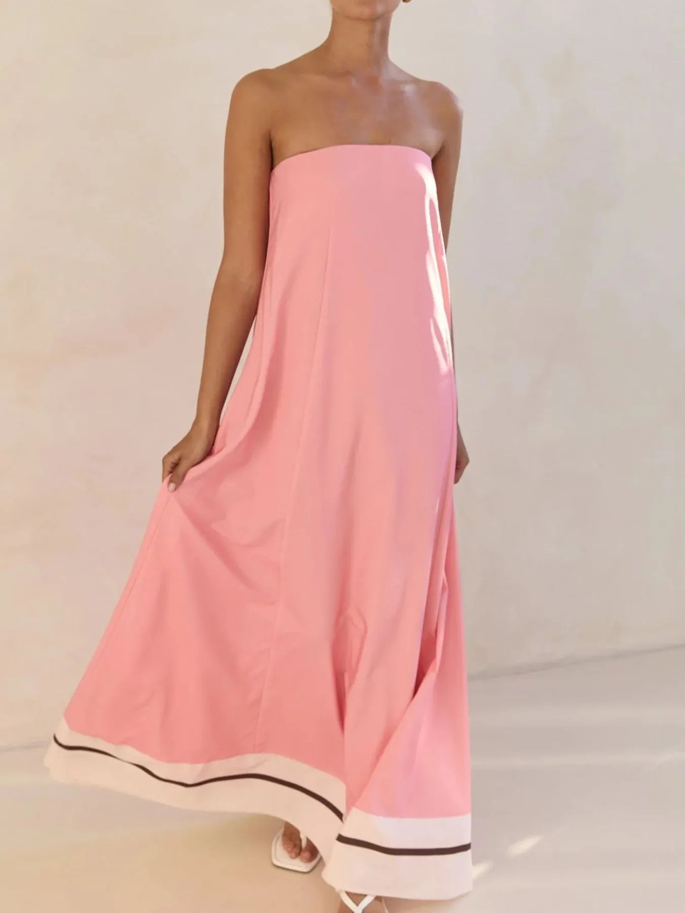 Elegant Maxi Dress | Smocked Tube Design with Zipper Closure for Comfort
