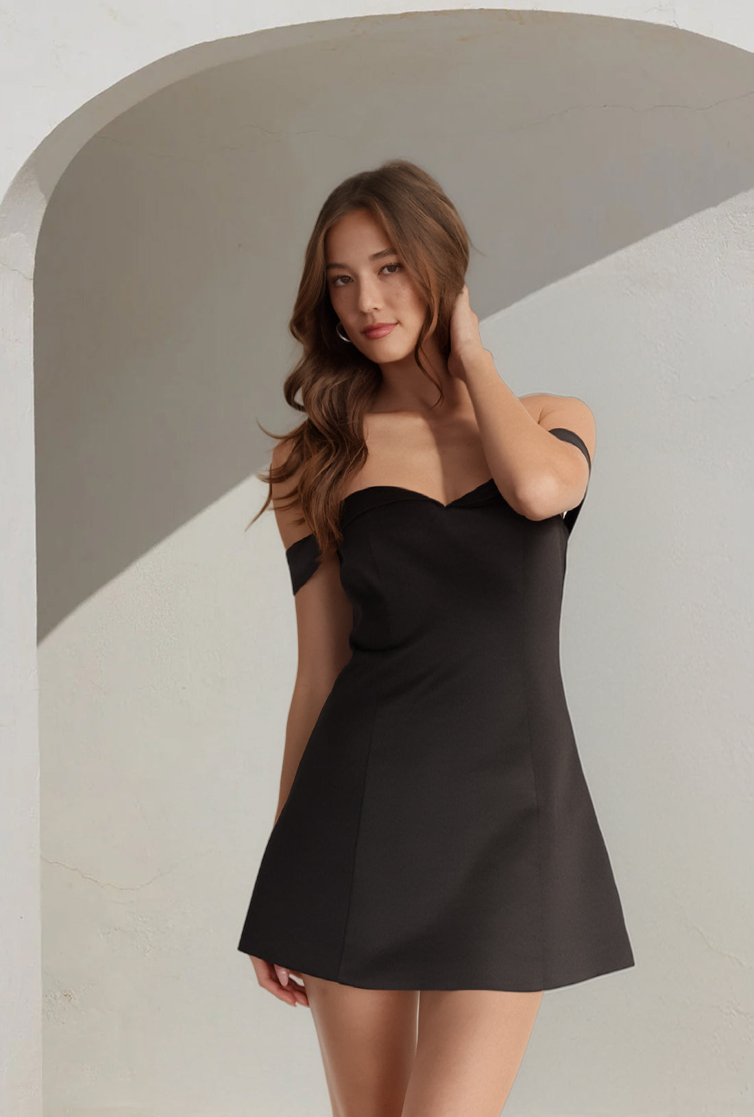 Elegant Mini Dress – Women's Off-The-Shoulder Cocktail Dress with...