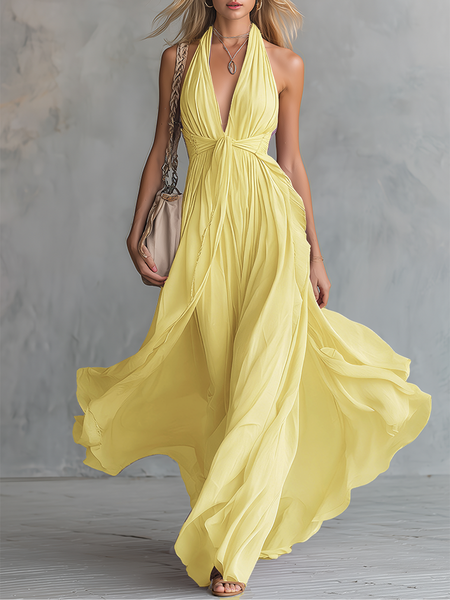 Elegant Sleeveless Maxi Dress with Halter Neckline | A-line Style for Effortless Formal Occasions