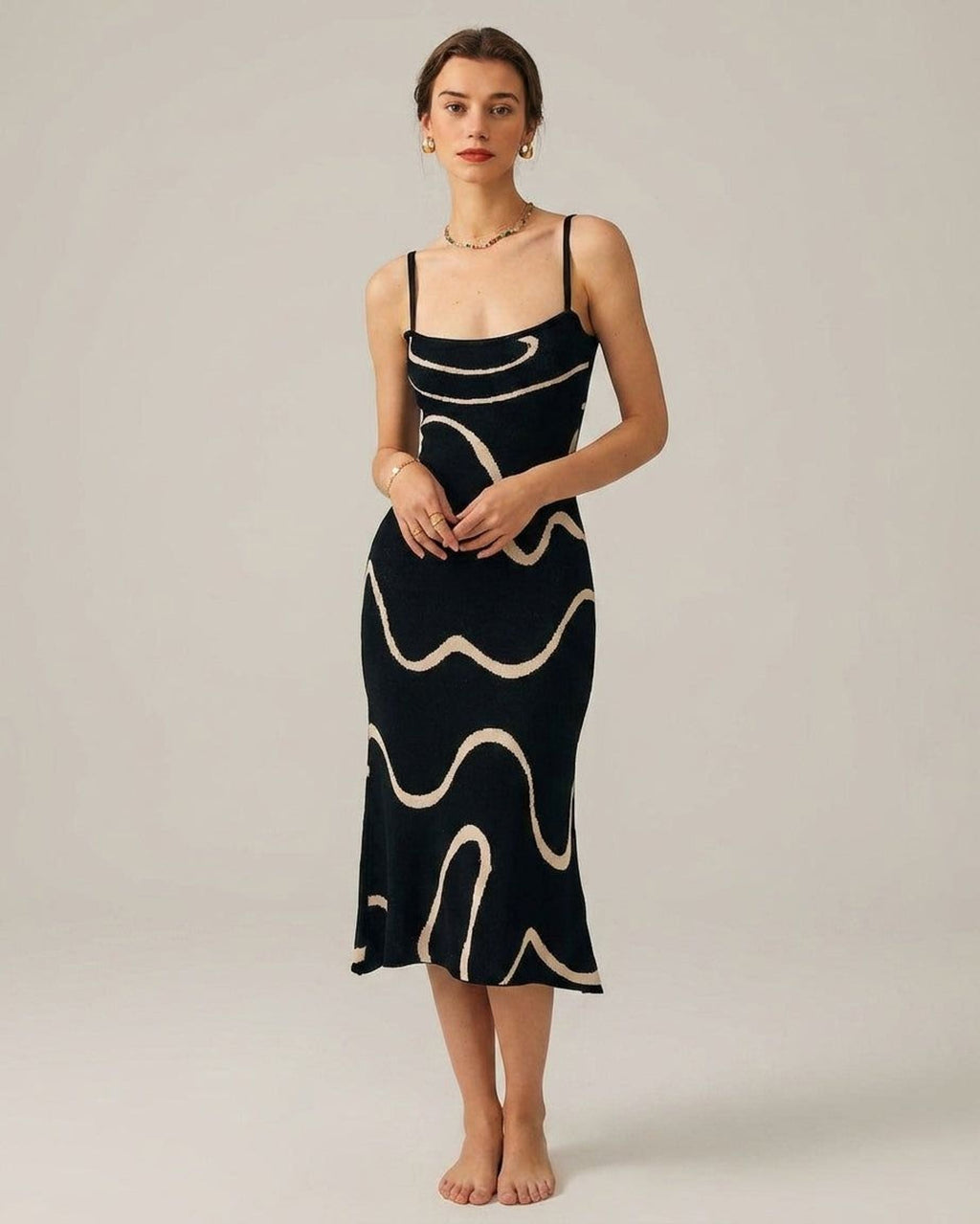 Elena Voss | Women's Black Bodycon Mermaid Midi Dress