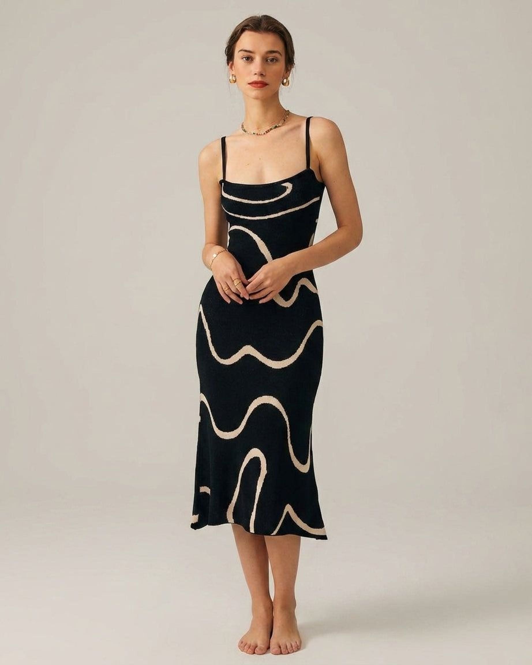 Elena Voss | Women's Black Bodycon Mermaid Midi Dress