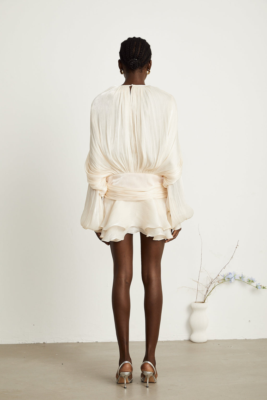 Eugénie – Long Sleeve Mini Dress with Ruffled Hem & Glitter Detail