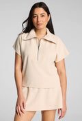 Everyday Style | Women's Top with Half Zip & 4-Way Stretch | Relaxed Fit for Comfort