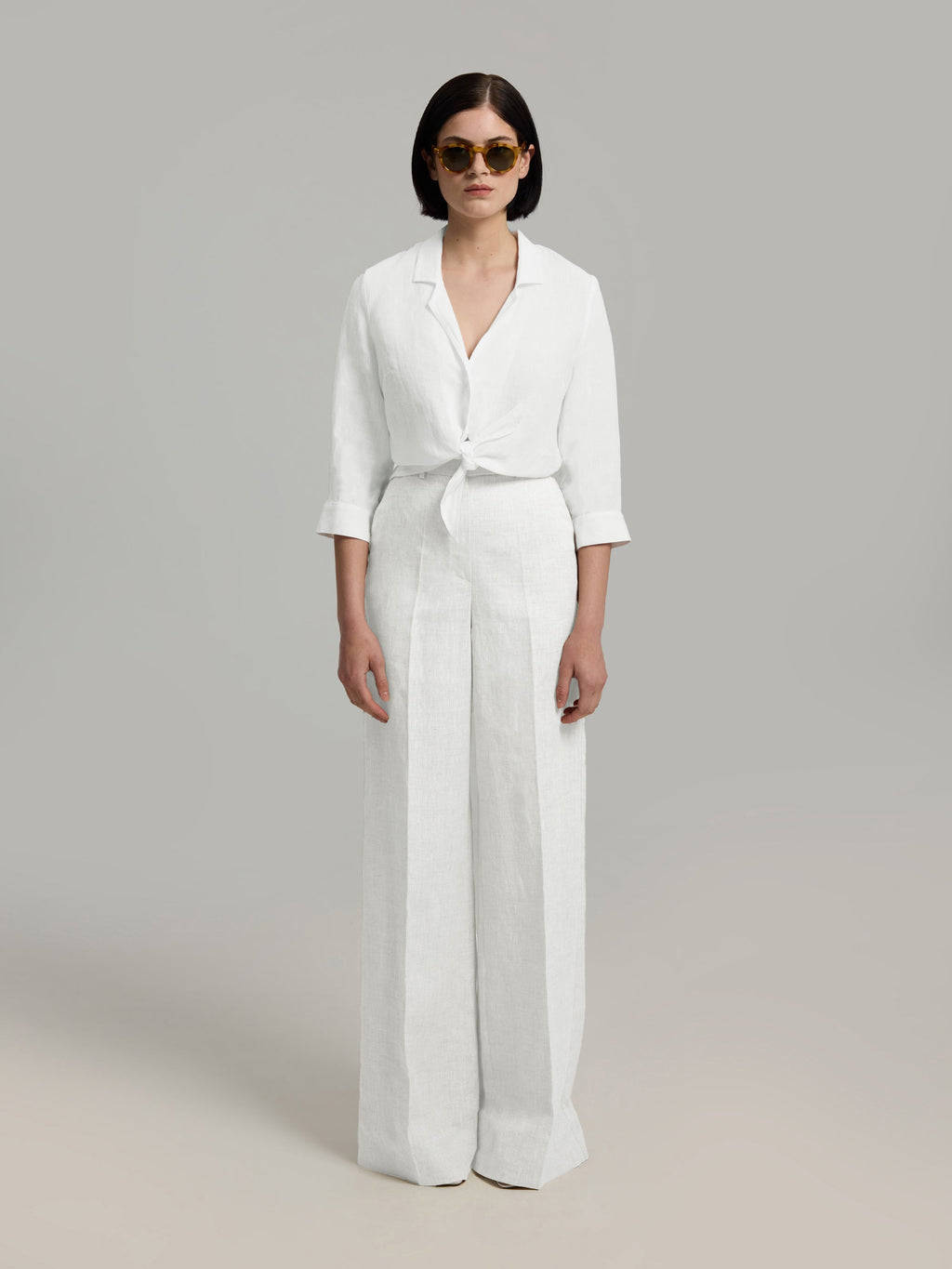 Gisella | Women's White Linen Pants with High Waist & Pressed Pleats | Stylish Comfort for Effortless Elegance