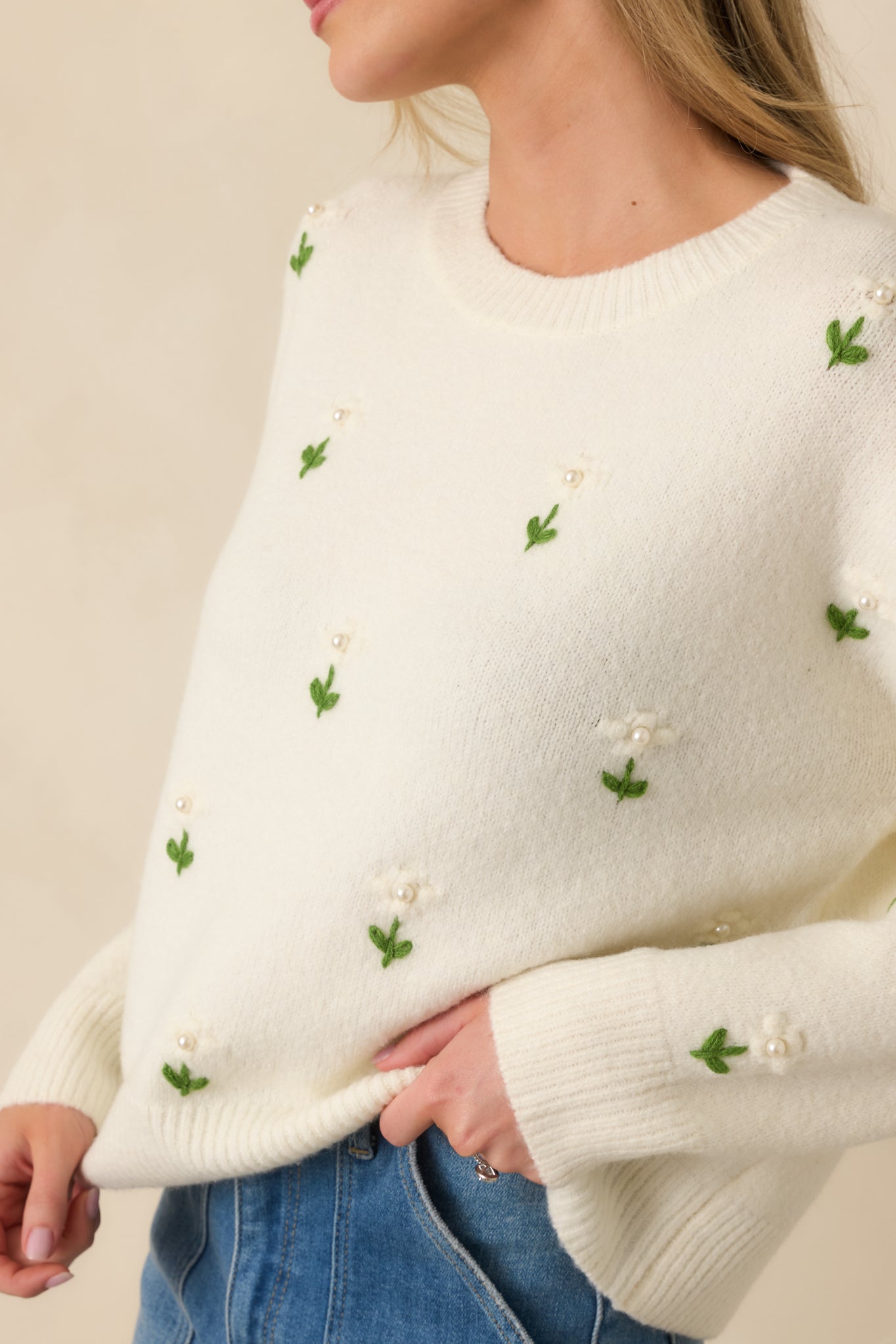 Women's Hidden Joys Ivory Floral Knit Sweater | 74% Acrylic 2
