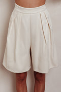Janna | Women's Wide Leg Shorts with Invisible Back Zipper | Stylish Comfort for Any Occasion