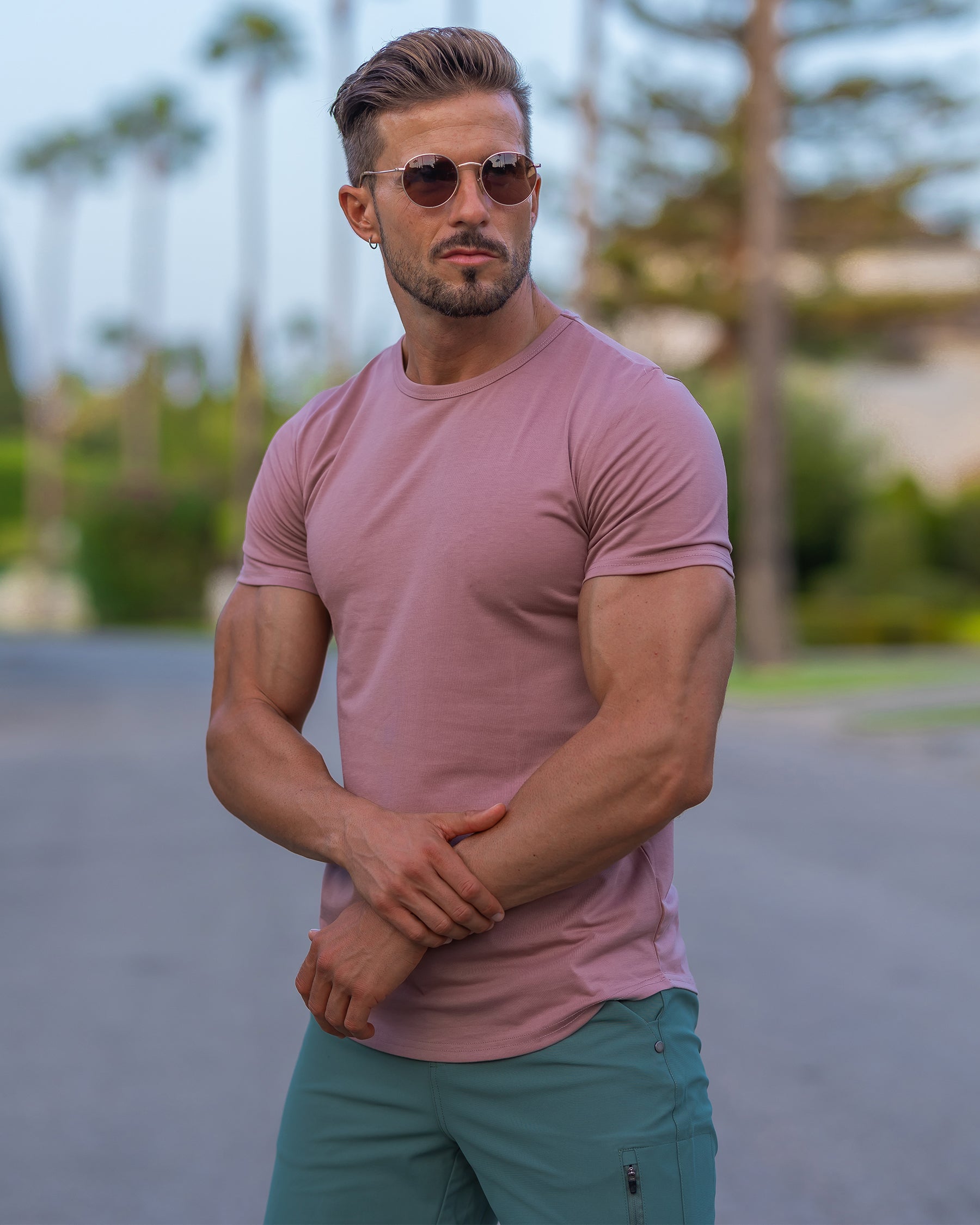 Kore Collection | Women's Top with Curve-Hem Design | Breathable Stretch Fabric for All-Day Comfort