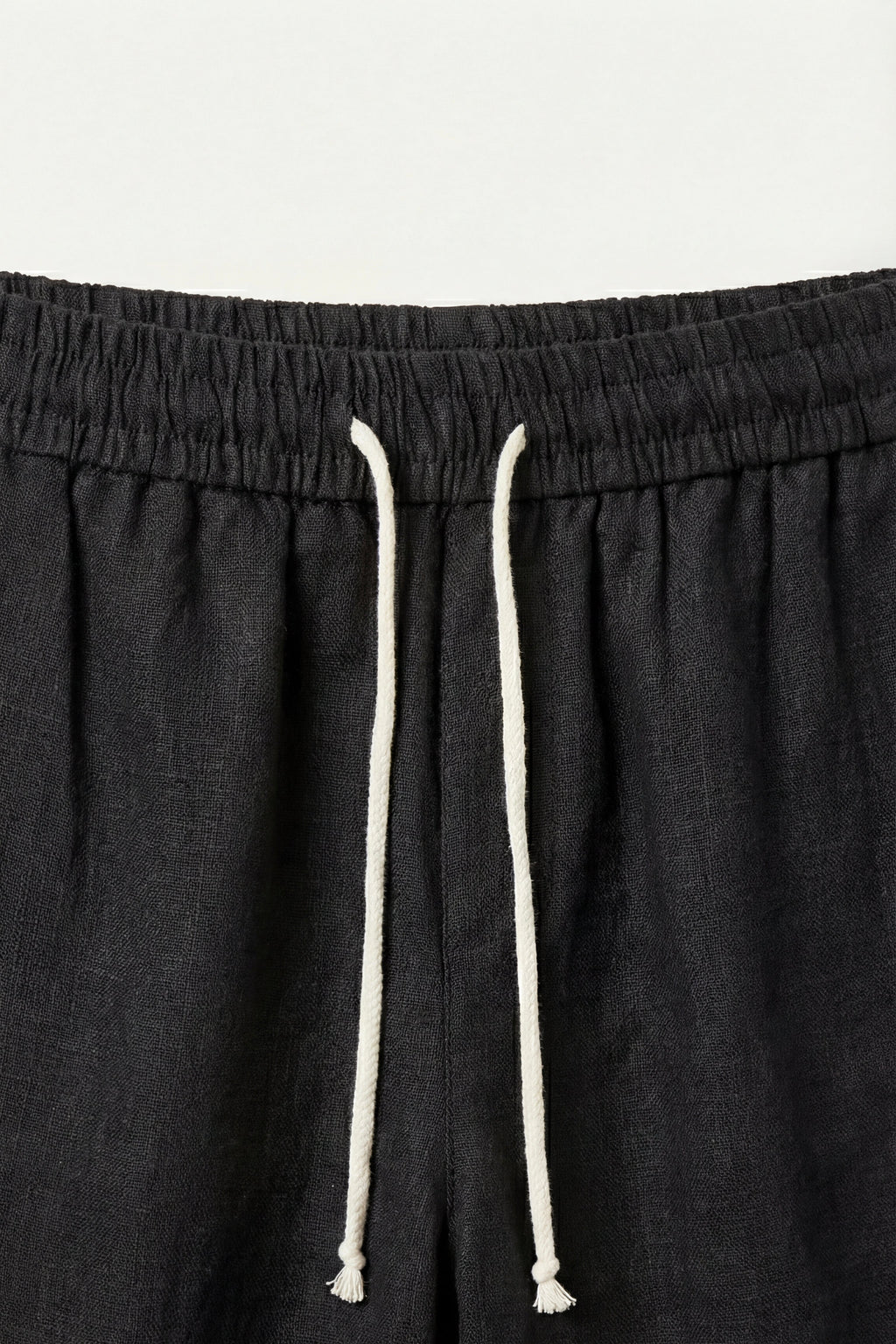 Lecce Collection | Linen Shorts with Adjustable Waistband | Relaxed Fit for Ultimate Comfort