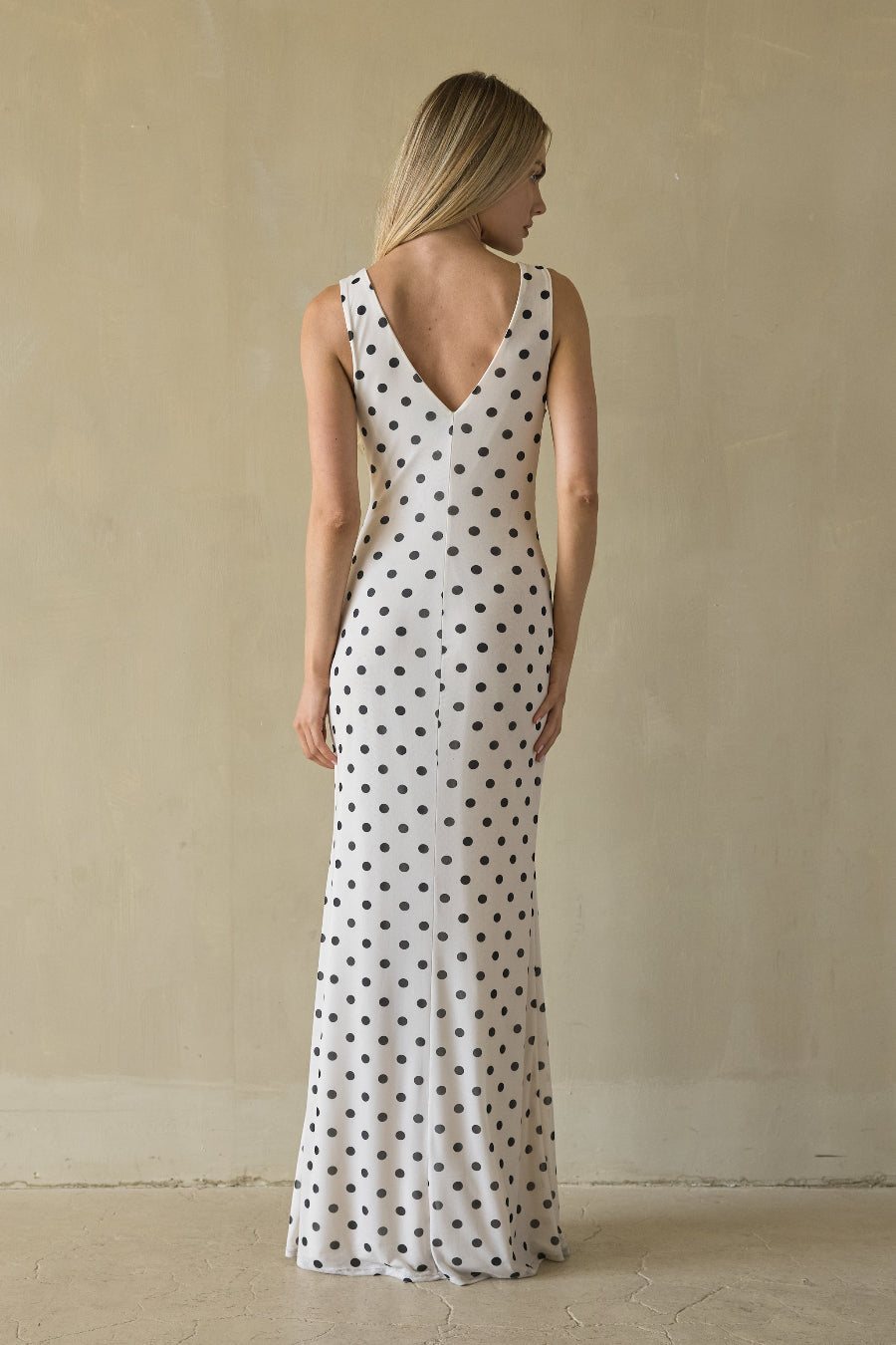 Lettie Collection | Sleeveless Maxi Dress with Polka Dot Print | Elegant Long Dress for Effortless Style