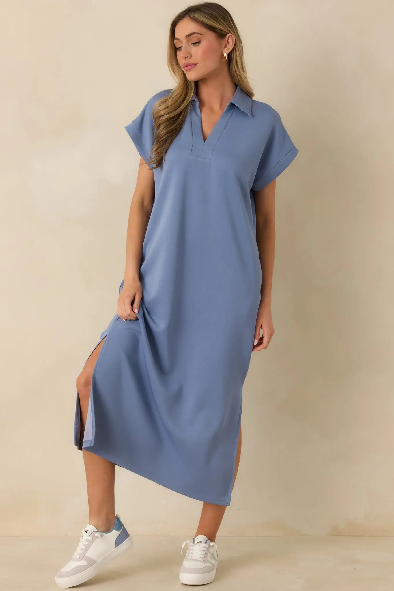 Women's Made The Right Call Chambray Blue Collared Midi T-Shirt Dress | 50% Rayon 3