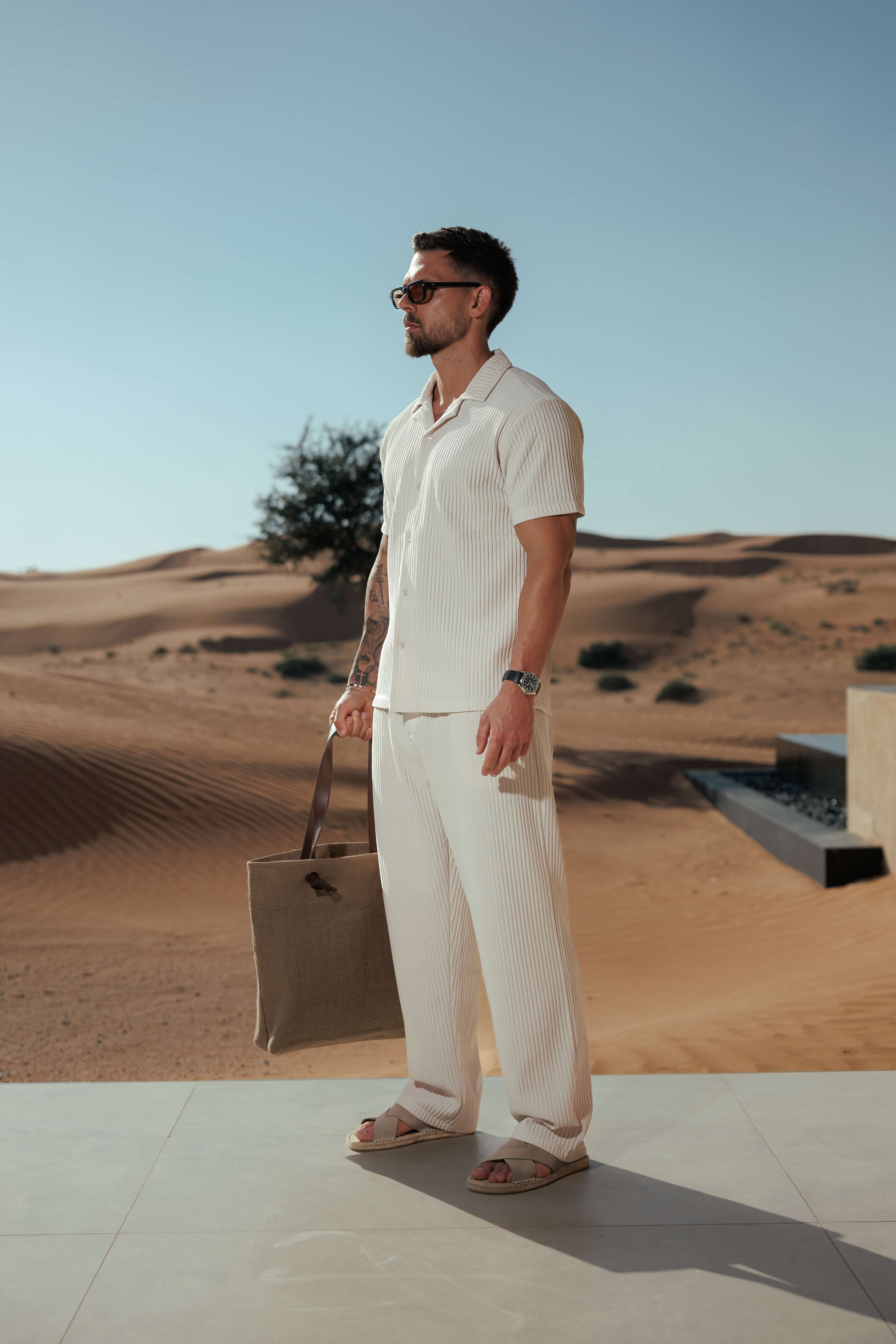 Men's Trousers | Lightweight Pleated Chinos with Adjustable Waist | Comfortable Fit for Everyday Style