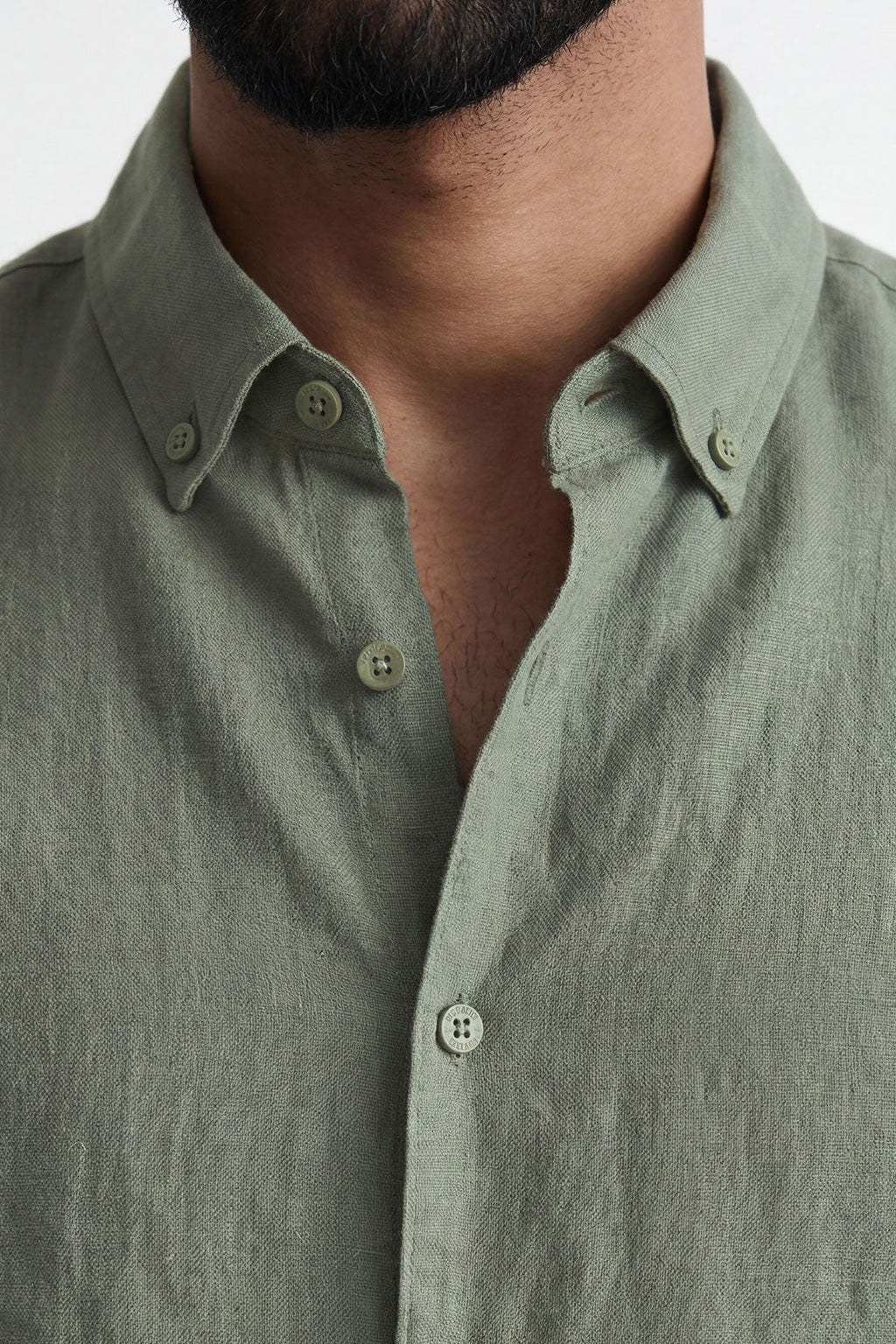 Moss Valley | Men's Dress Shirt in Olive Linen with Breathable Fabric | Lightweight Comfort for Everyday Wear