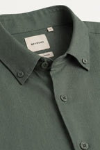 Moss Valley | Men's Dress Shirt in Olive Linen with Breathable Fabric | Lightweight Comfort for Everyday Wear