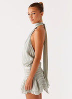 Women's Cocktail Dress with Flattering Waistline – Elegant Chiffon...