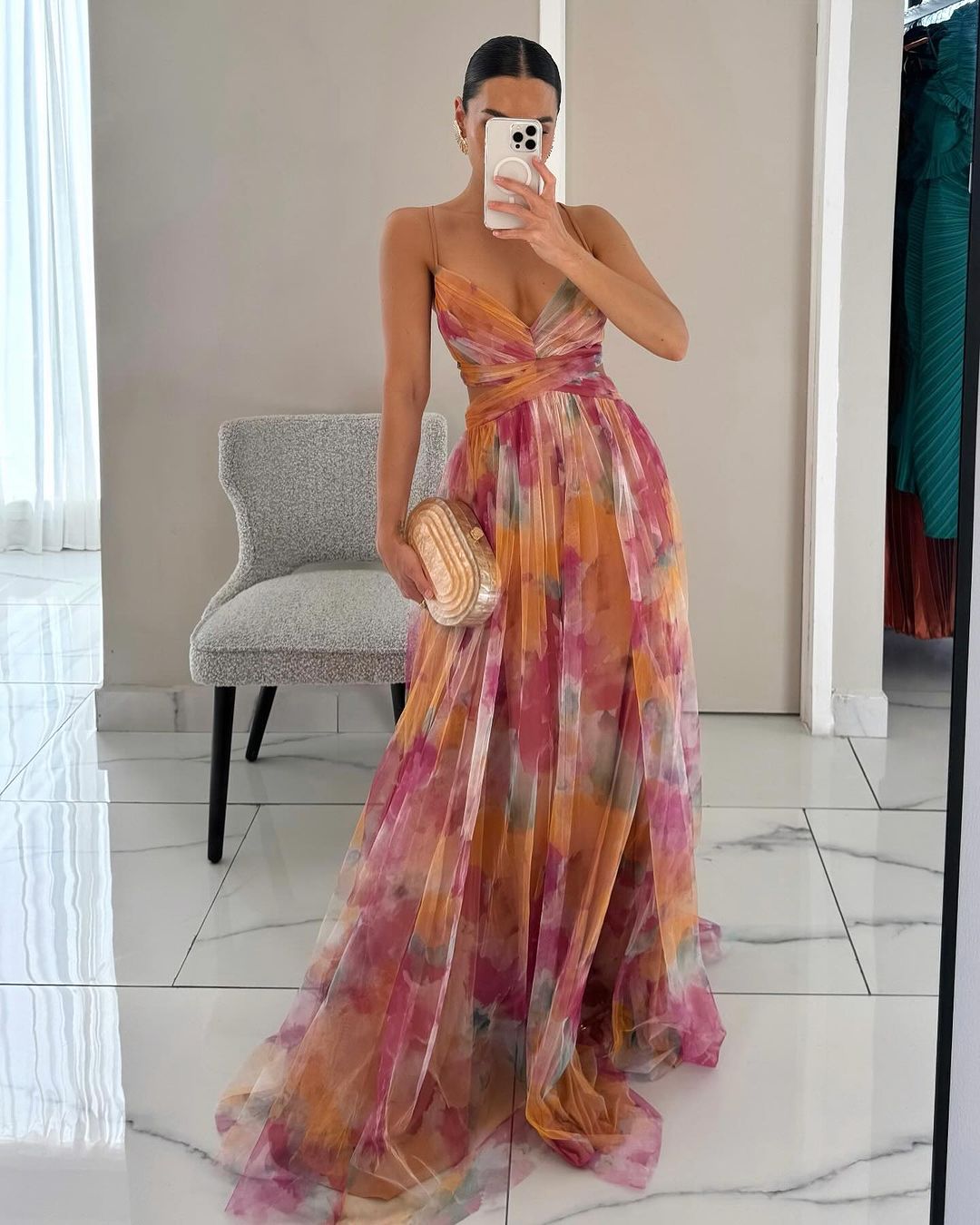 White Maxi Dress with Flowing Silhouette – Elegant Design