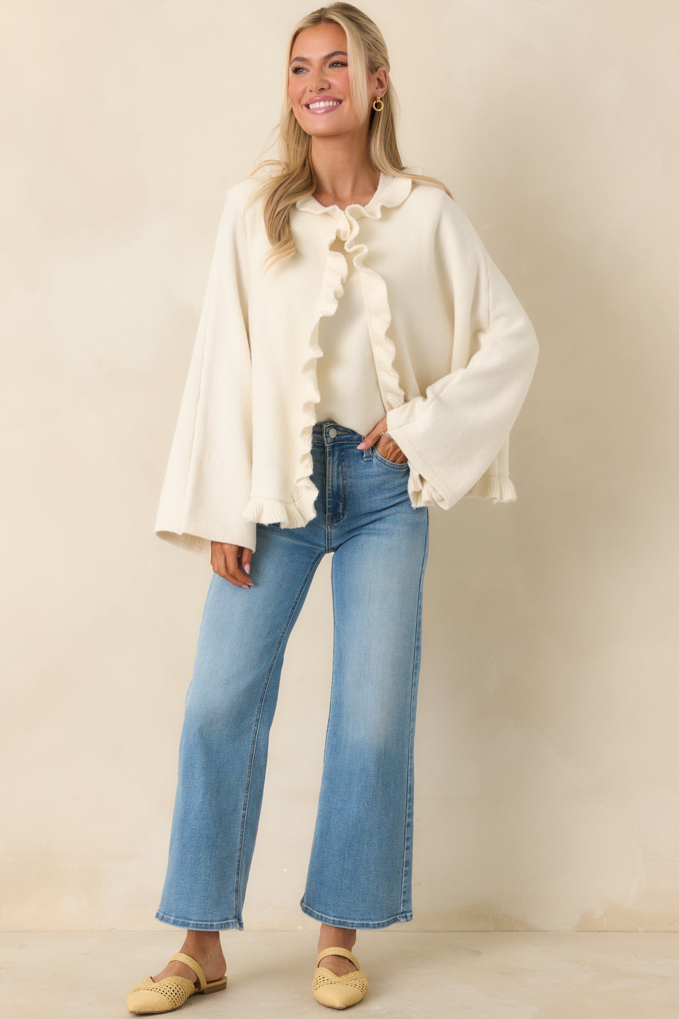Women's Prosperina Sabrina Ivory Ruffle Cardigan | 65% Polyester 5