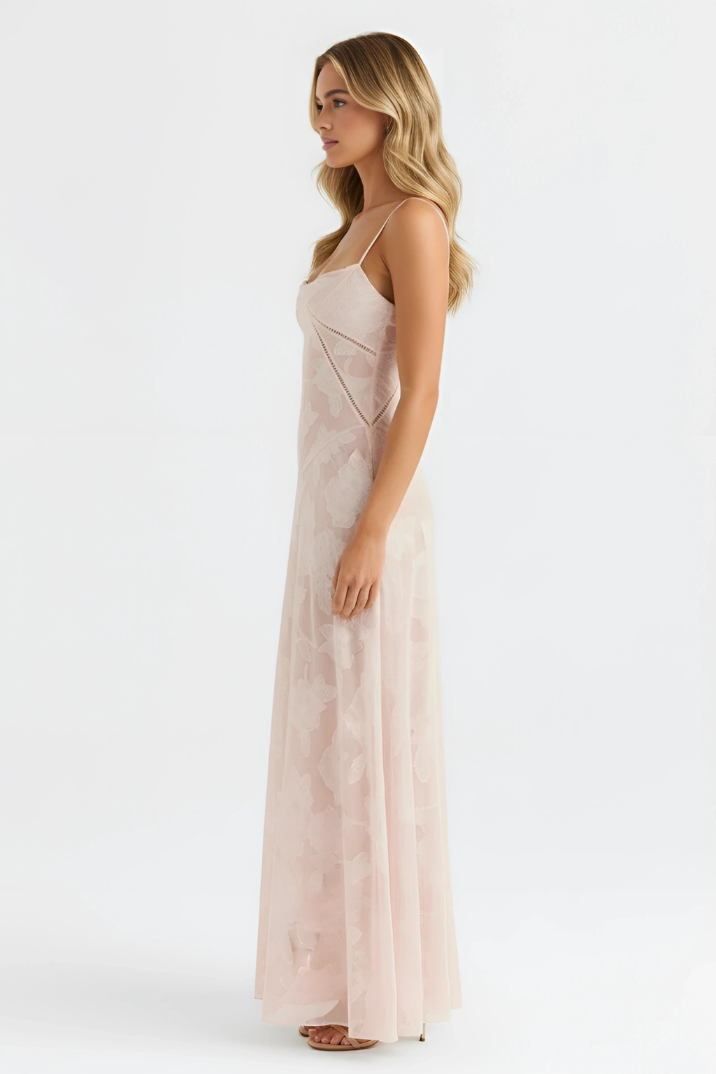 Elegant Evening Dress with Flattering Silhouette – Formal Wedding...